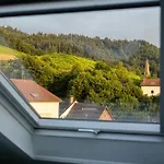 Happy Hugle Haus Apartmán
